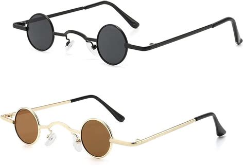 small round black sunglasses